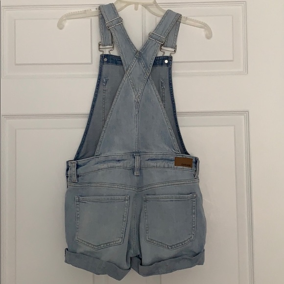 Overall Shorts - Picture 3 of 5
